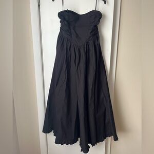 Free People maxi w/sweetheart neckline